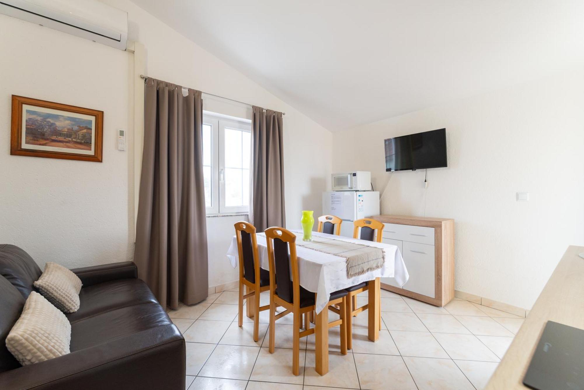 זאדאר Villa K&F Borik מראה חיצוני תמונה